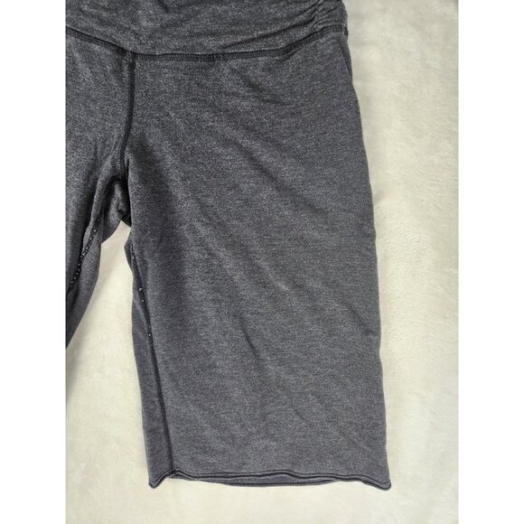 Lululemon Cropped Ruched Waist Band Grey Capri Leggings Women’s Sz 8 - Picture 3 of 10